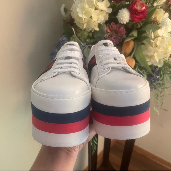 Gucci Platform Peggy low top sneakers - Picture 3 of 9